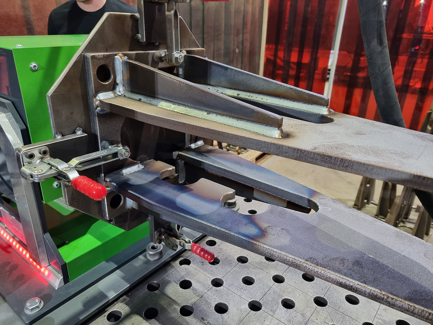 Beispielschweissnaht mit Cobot